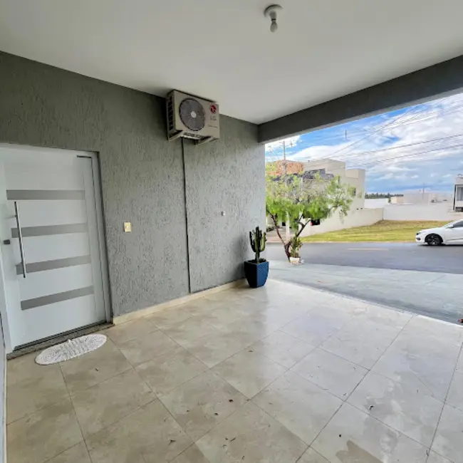 Foto 3 de Casa de Condomínio com 3 quartos à venda, 200m2 em Wanel Ville, Sorocaba - SP