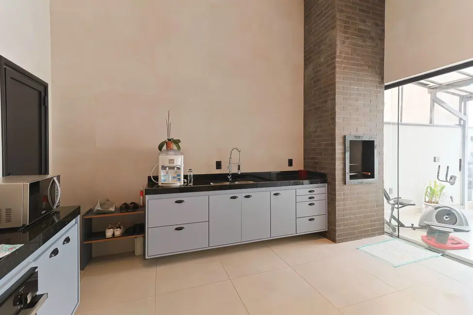 Casa de Condomínio com 3 quartos à venda, 200m2 em Sorocaba - SP - imagem 7 Foto 7 de Casa de Condomínio com 3 quartos à venda, 200m2 em Sorocaba - SP