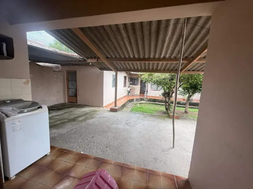 Foto 2 de Casa com 2 quartos à venda, 360m2 em Jardim Simus, Sorocaba - SP