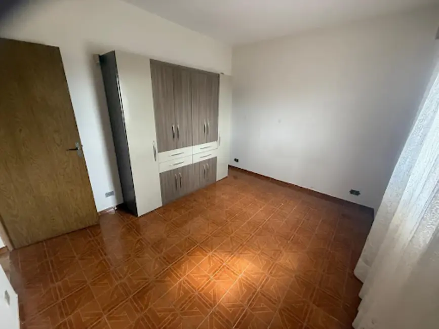 Foto 4 de Casa com 2 quartos à venda, 360m2 em Jardim Simus, Sorocaba - SP