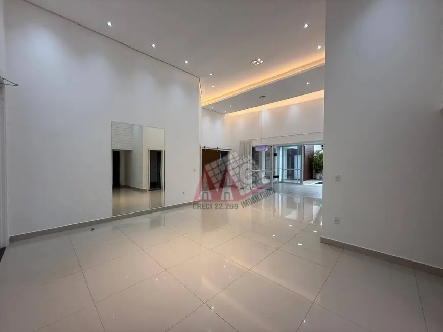 Casa de Condomínio com 3 quartos à venda e para alugar, 500m2 em Wanel Ville, Sorocaba - SP - imagem 3 Foto 3 de Casa de Condomínio com 3 quartos à venda e para alugar, 500m2 em Wanel Ville, Sorocaba - SP