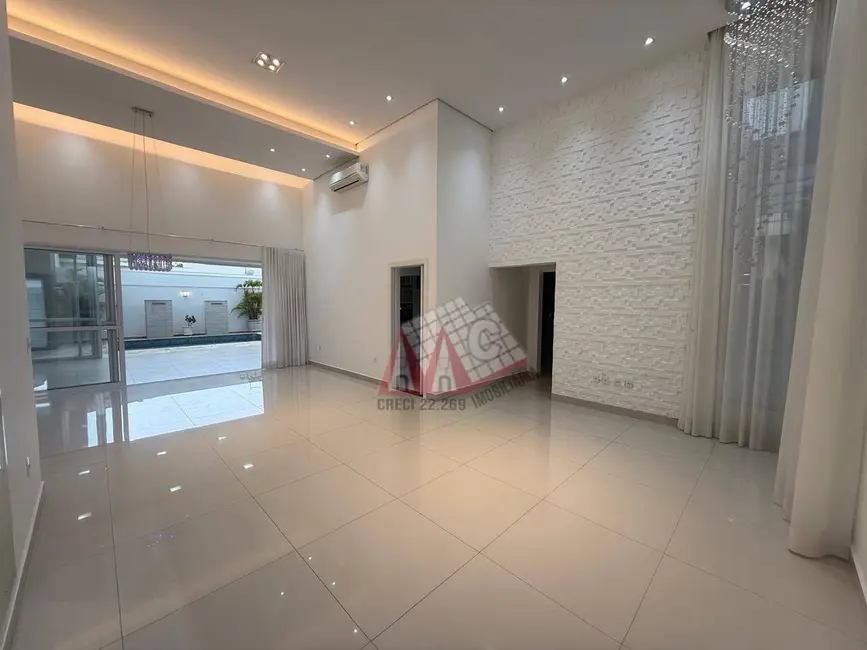 Casa de Condomínio com 3 quartos à venda e para alugar, 500m2 em Wanel Ville, Sorocaba - SP - imagem 4 Foto 4 de Casa de Condomínio com 3 quartos à venda e para alugar, 500m2 em Wanel Ville, Sorocaba - SP