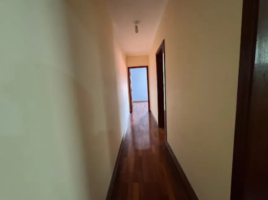 Casa com 2 quartos à venda e para alugar, 125m2 em Jardim São Marcos, Sorocaba - SP - imagem 4 Foto 4 de Casa com 2 quartos à venda e para alugar, 125m2 em Jardim São Marcos, Sorocaba - SP