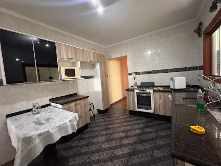 Casa com 2 quartos à venda e para alugar, 125m2 em Jardim São Marcos, Sorocaba - SP - imagem 9 Foto 9 de Casa com 2 quartos à venda e para alugar, 125m2 em Jardim São Marcos, Sorocaba - SP