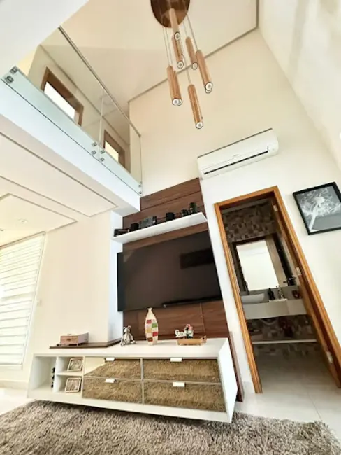 Foto 3 de Sobrado com 3 quartos à venda e para alugar, 200m2 em Wanel Ville, Sorocaba - SP