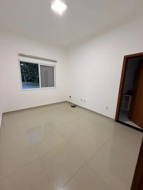 Foto 4 de Sobrado com 4 quartos à venda, 250m2 em Sorocaba - SP