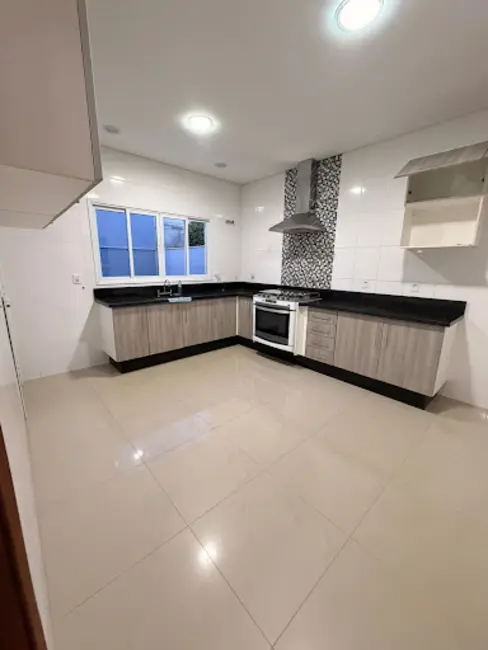 Foto 7 de Sobrado com 4 quartos à venda, 250m2 em Sorocaba - SP
