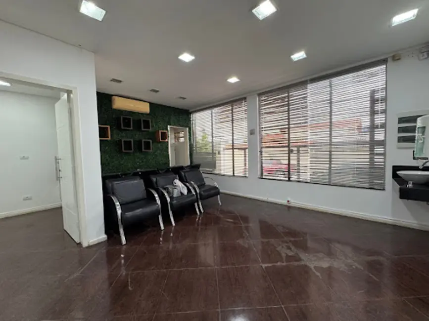 Foto 4 de Sala Comercial à venda e para alugar, 132m2 em Vila Augusta, Sorocaba - SP