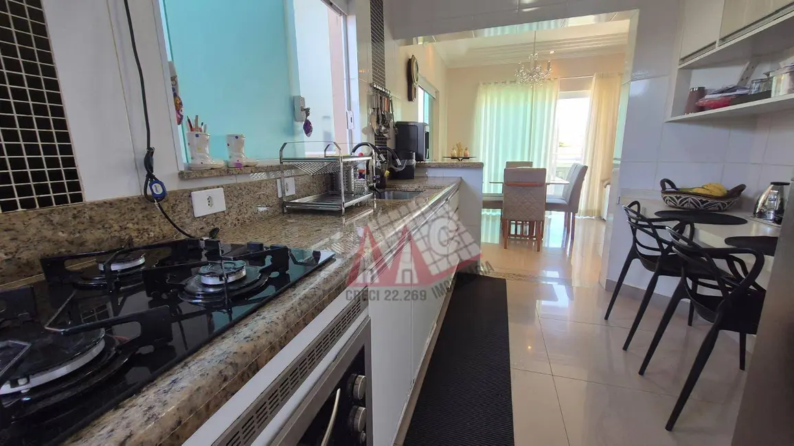 Casa de Condomínio com 3 quartos à venda, 200m2 em Wanel Ville, Sorocaba - SP - imagem 8 Foto 8 de Casa de Condomínio com 3 quartos à venda, 200m2 em Wanel Ville, Sorocaba - SP