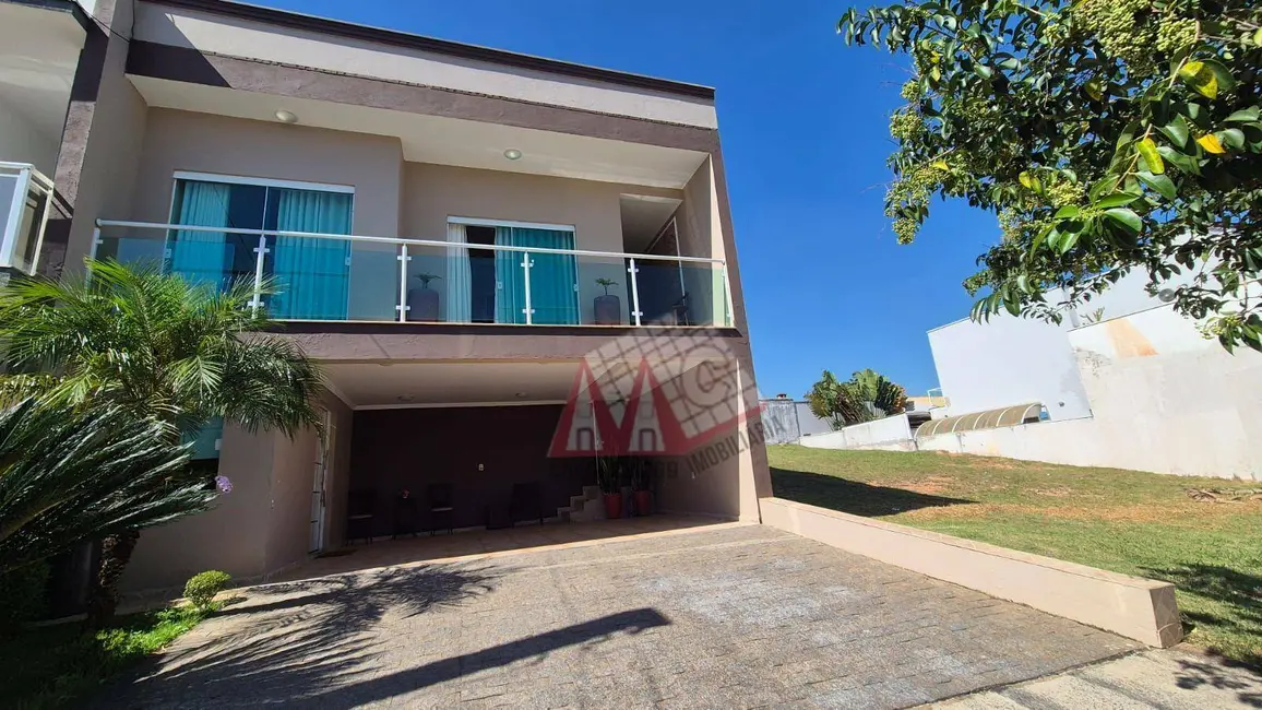 Casa de Condomínio com 3 quartos à venda, 200m2 em Wanel Ville, Sorocaba - SP - imagem 2 Foto 2 de Casa de Condomínio com 3 quartos à venda, 200m2 em Wanel Ville, Sorocaba - SP