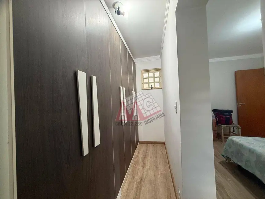 Casa com 3 quartos à venda, 318m2 em Parque Ouro Fino, Sorocaba - SP - imagem 3 Foto 3 de Casa com 3 quartos à venda, 318m2 em Parque Ouro Fino, Sorocaba - SP