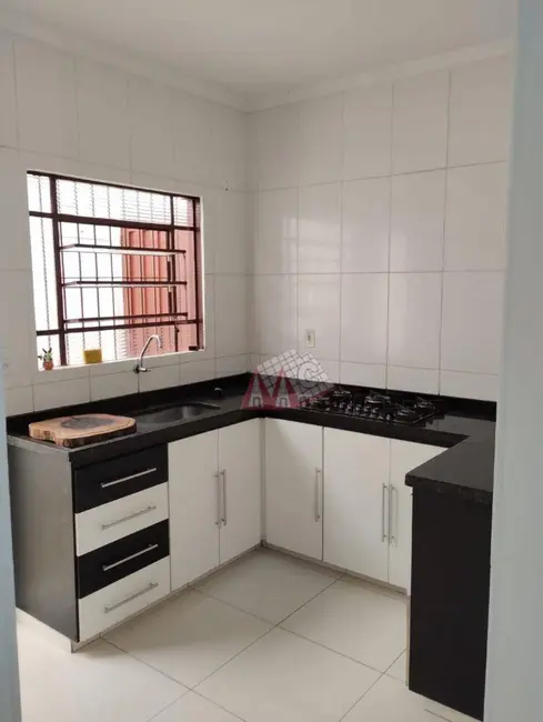 Foto 4 de Casa com 3 quartos para alugar, 200m2 em Jardim Piazza Di Roma II, Sorocaba - SP