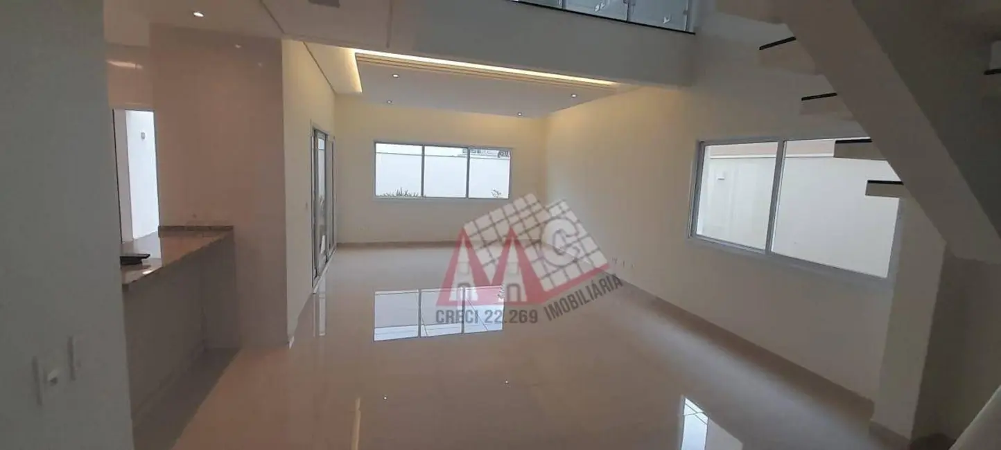 Foto 2 de Sobrado com 3 quartos à venda, 300m2 em Sorocaba - SP