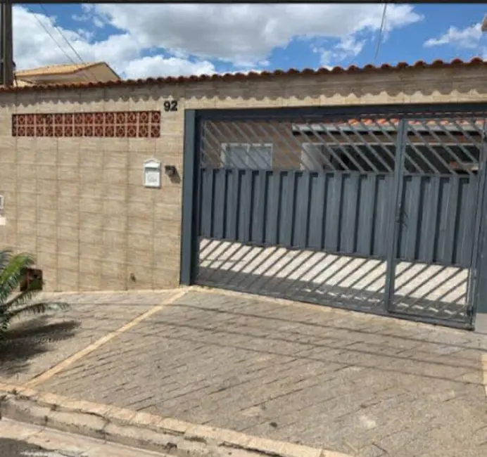 Foto 2 de Casa com 3 quartos à venda, 200m2 em Jardim Piazza di Roma, Sorocaba - SP