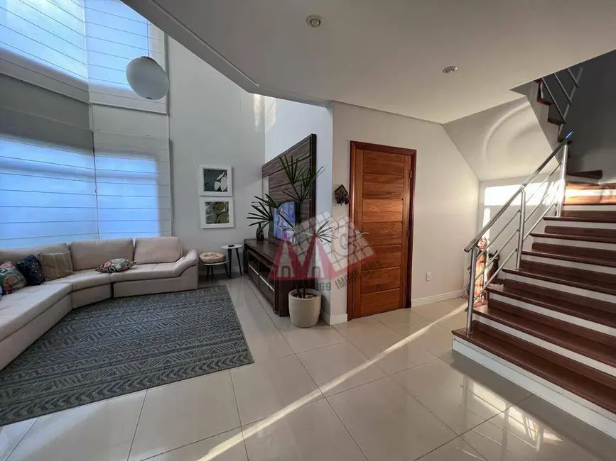 Sobrado com 3 quartos à venda, 342m2 em Jardim Ibiti do Paço, Sorocaba - SP - imagem 8 Foto 8 de Sobrado com 3 quartos à venda, 342m2 em Jardim Ibiti do Paço, Sorocaba - SP