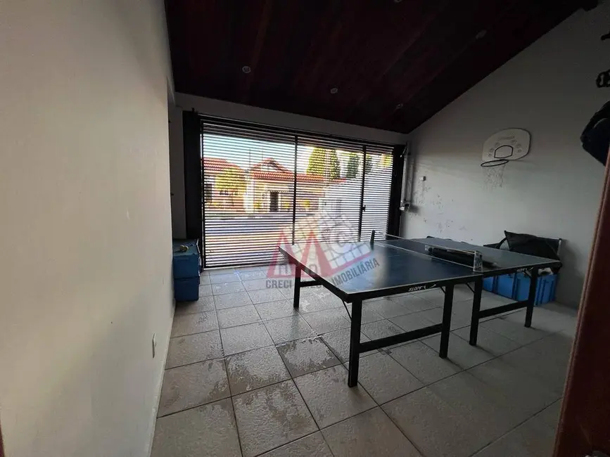 Sobrado com 3 quartos à venda, 342m2 em Jardim Ibiti do Paço, Sorocaba - SP - imagem 5 Foto 5 de Sobrado com 3 quartos à venda, 342m2 em Jardim Ibiti do Paço, Sorocaba - SP