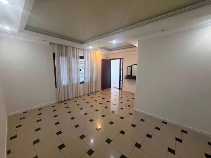 Casa com 3 quartos à venda, 214m2 em Central Parque Sorocaba, Sorocaba - SP - imagem 5 Foto 5 de Casa com 3 quartos à venda, 214m2 em Central Parque Sorocaba, Sorocaba - SP