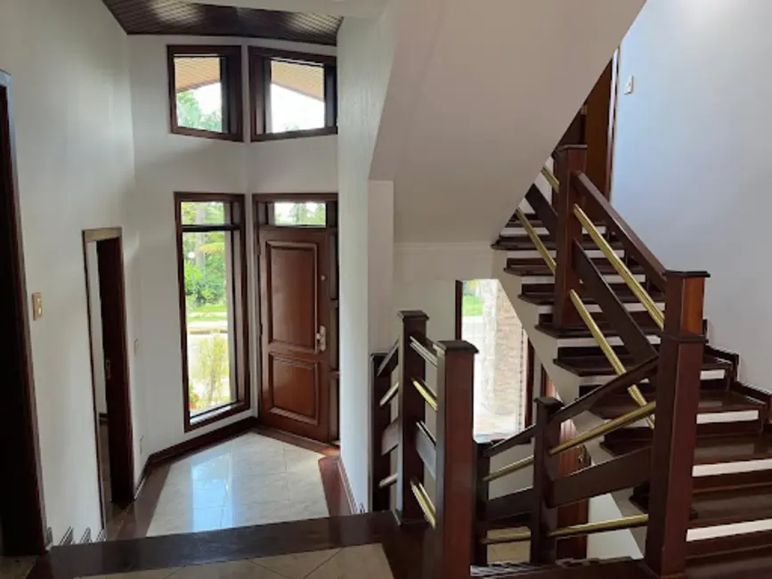 Sobrado com 4 quartos à venda, 375m2 em Iporanga, Sorocaba - SP - imagem 2 Foto 2 de Sobrado com 4 quartos à venda, 375m2 em Iporanga, Sorocaba - SP