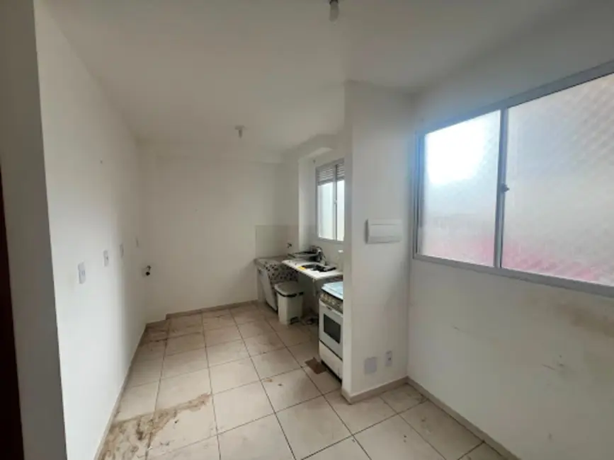 Foto 4 de Apartamento com 2 quartos para alugar, 42m2 em Jardim Piazza di Roma, Sorocaba - SP