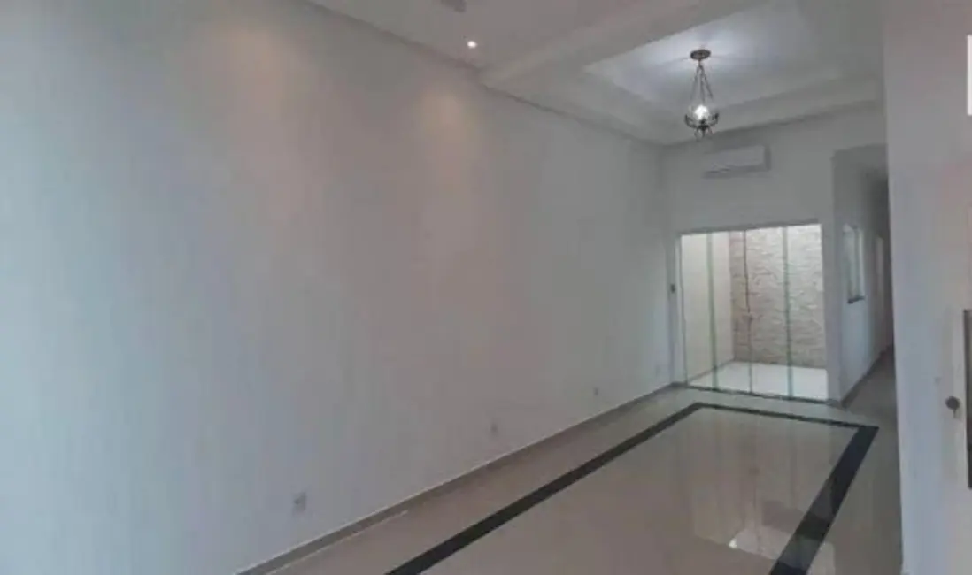Foto 2 de Casa de Condomínio com 3 quartos para alugar em Sorocaba - SP