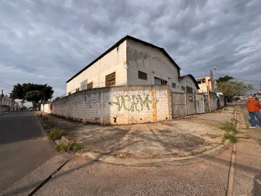 Foto 1 de Armazém / Galpão à venda e para alugar, 883m2 em Vila Fiori, Sorocaba - SP