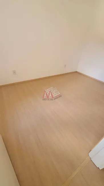Apartamento com 2 quartos para alugar, 42m2 em Jardim Abatiá, Sorocaba - SP - imagem 3 Foto 3 de Apartamento com 2 quartos para alugar, 42m2 em Jardim Abatiá, Sorocaba - SP