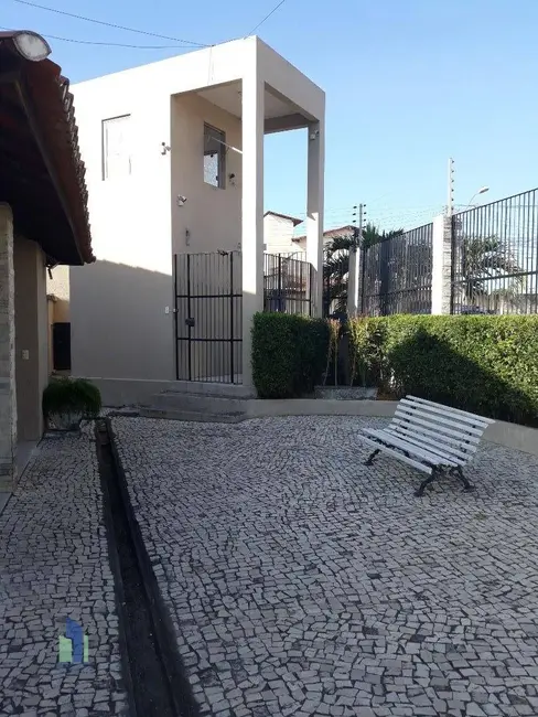 Foto 2 de Casa de Condomínio com 2 quartos à venda, 100m2 em Cambeba, Fortaleza - CE