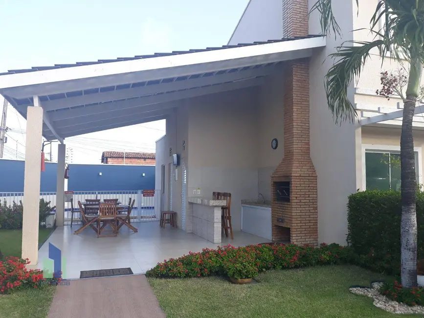 Casa de Condomínio com 3 quartos à venda, 135m2 em Lagoa Redonda, Fortaleza - CE - imagem 3 Foto 3 de Casa de Condomínio com 3 quartos à venda, 135m2 em Lagoa Redonda, Fortaleza - CE