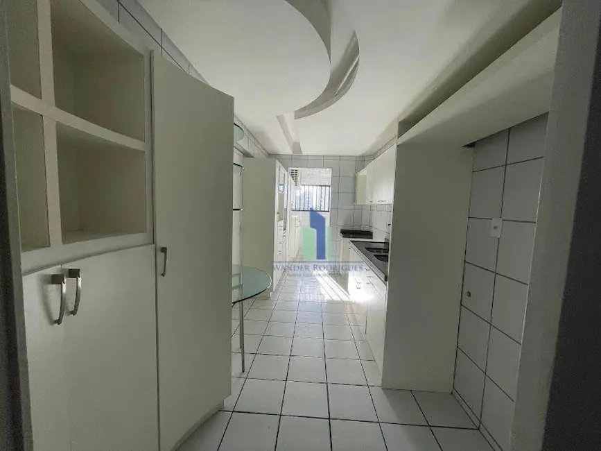 Foto 9 de Apartamento com 3 quartos à venda, 108m2 em Fátima, Fortaleza - CE