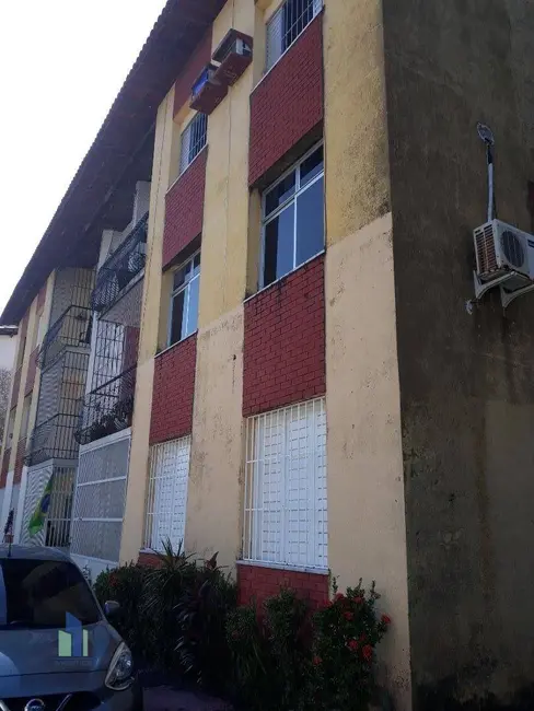 Foto 3 de Apartamento com 3 quartos à venda, 64m2 em Messejana, Fortaleza - CE