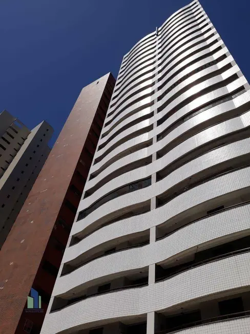 Foto 2 de Apartamento com 3 quartos à venda, 70m2 em Meireles, Fortaleza - CE