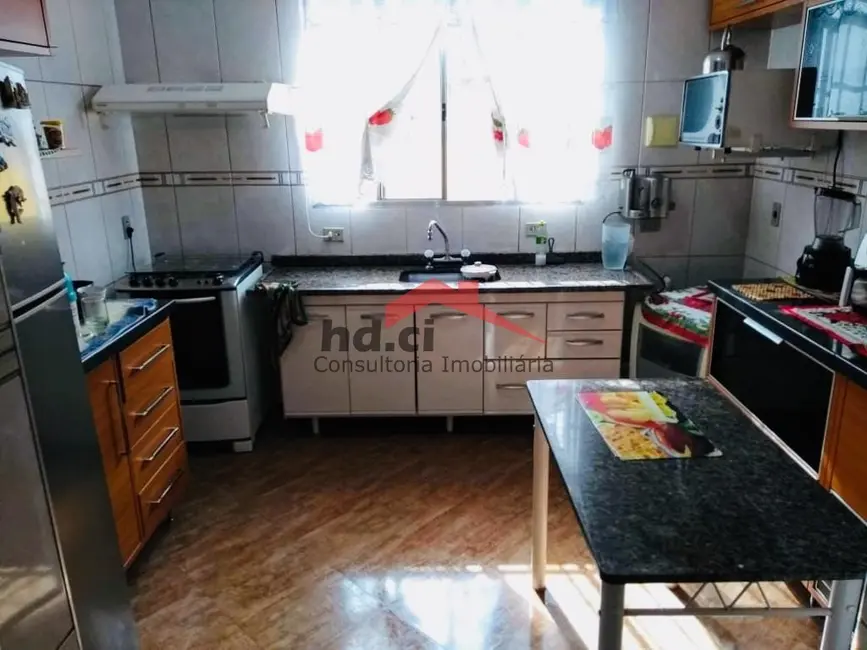 Casa com 4 quartos à venda, 320m2 em Vila Santo Henrique, São Paulo - SP - imagem 5 Foto 5 de Casa com 4 quartos à venda, 320m2 em Vila Santo Henrique, São Paulo - SP