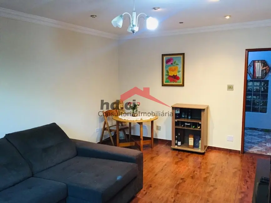 Casa com 4 quartos à venda, 320m2 em Vila Santo Henrique, São Paulo - SP - imagem 9 Foto 9 de Casa com 4 quartos à venda, 320m2 em Vila Santo Henrique, São Paulo - SP