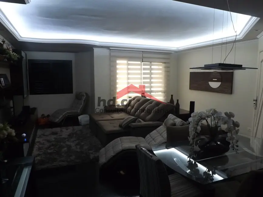 Apartamento com 3 quartos à venda, 125m2 em São Paulo - SP - imagem 5 Foto 5 de Apartamento com 3 quartos à venda, 125m2 em São Paulo - SP