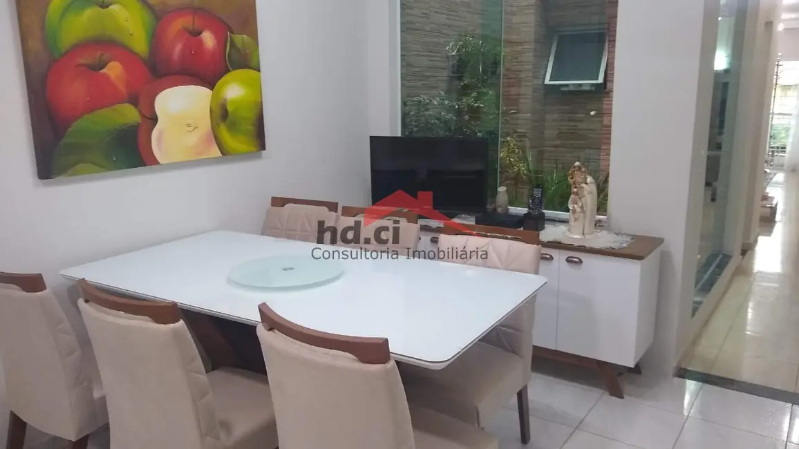 Casa com 3 quartos à venda, 200m2 em Artur Alvim, São Paulo - SP - imagem 1 Foto 1 de Casa com 3 quartos à venda, 200m2 em Artur Alvim, São Paulo - SP