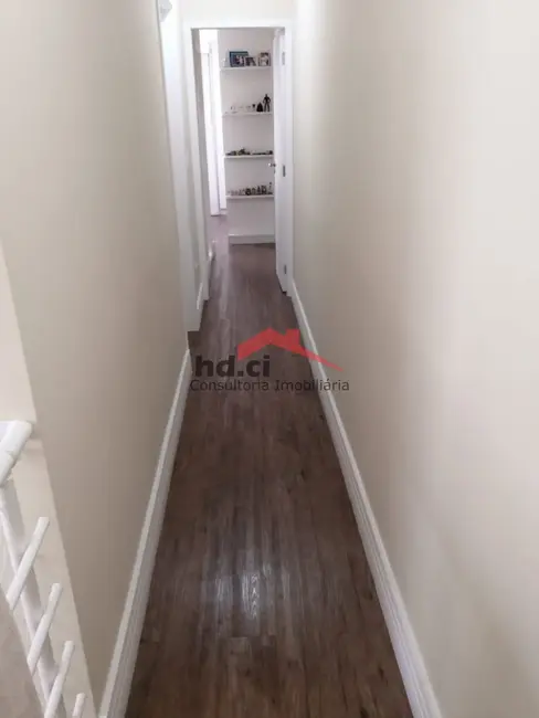 Casa de Condomínio com 3 quartos à venda, 150m2 em Vila Santana, São Paulo - SP - imagem 4 Foto 4 de Casa de Condomínio com 3 quartos à venda, 150m2 em Vila Santana, São Paulo - SP