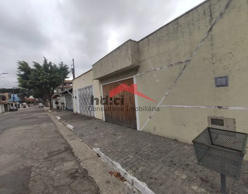 Foto 2 de Casa com 5 quartos à venda, 330m2 em Vila Guilhermina, São Paulo - SP