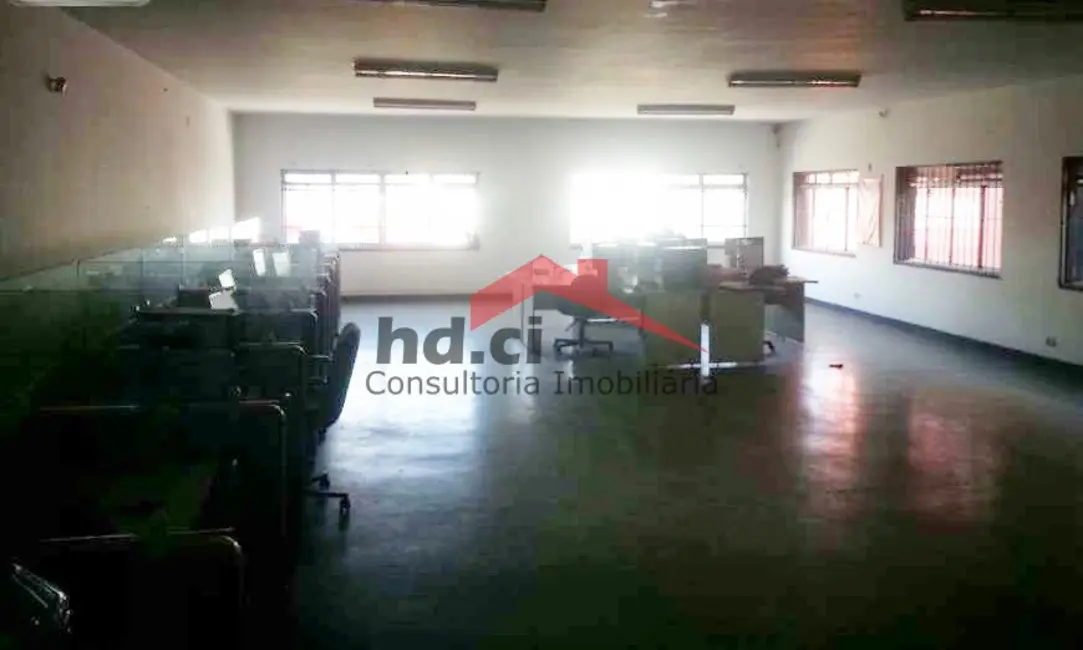 Sala Comercial à venda, 1000m2 em Vila Marieta, São Paulo - SP - imagem 3 Foto 3 de Sala Comercial à venda, 1000m2 em Vila Marieta, São Paulo - SP