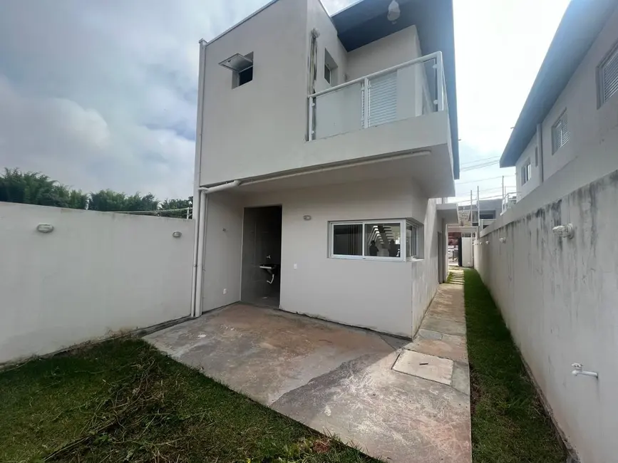 Sobrado com 3 quartos à venda, 132m2 em Cotia - SP - imagem 6 Foto 6 de Sobrado com 3 quartos à venda, 132m2 em Cotia - SP