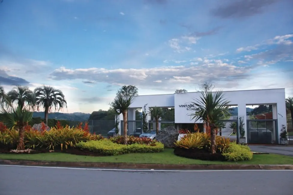 Foto 3 de Terreno / Lote à venda, 400m2 em Paisagem Renoir, Cotia - SP