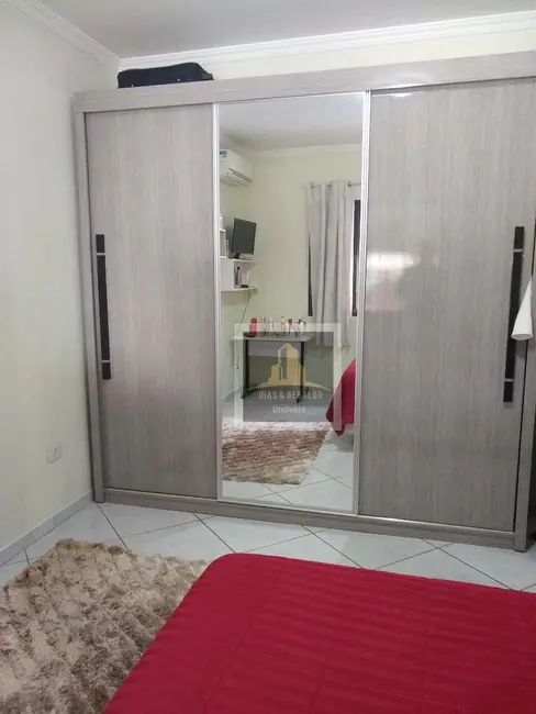 Casa com 4 quartos à venda, 300m2 em Sao Jose Dos Campos - SP - imagem 7 Foto 7 de Casa com 4 quartos à venda, 300m2 em Sao Jose Dos Campos - SP