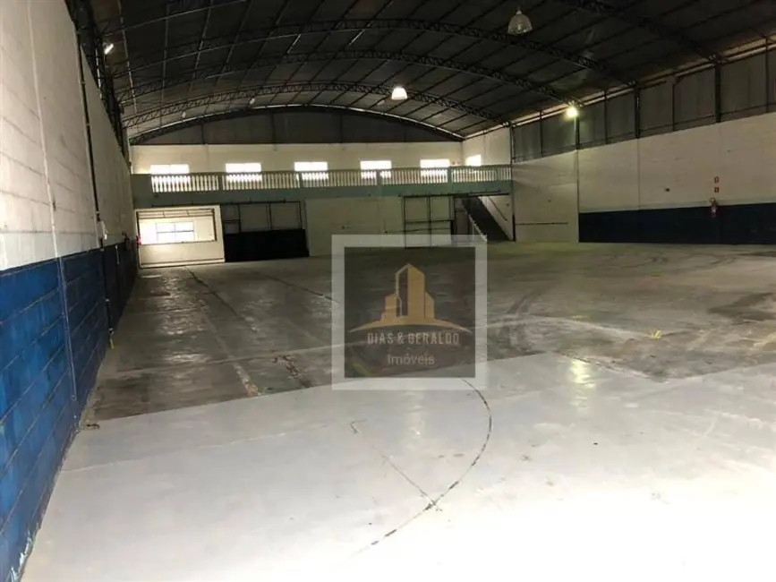 Foto 2 de Armazém / Galpão para alugar, 1755m2 em Sao Jose Dos Campos - SP
