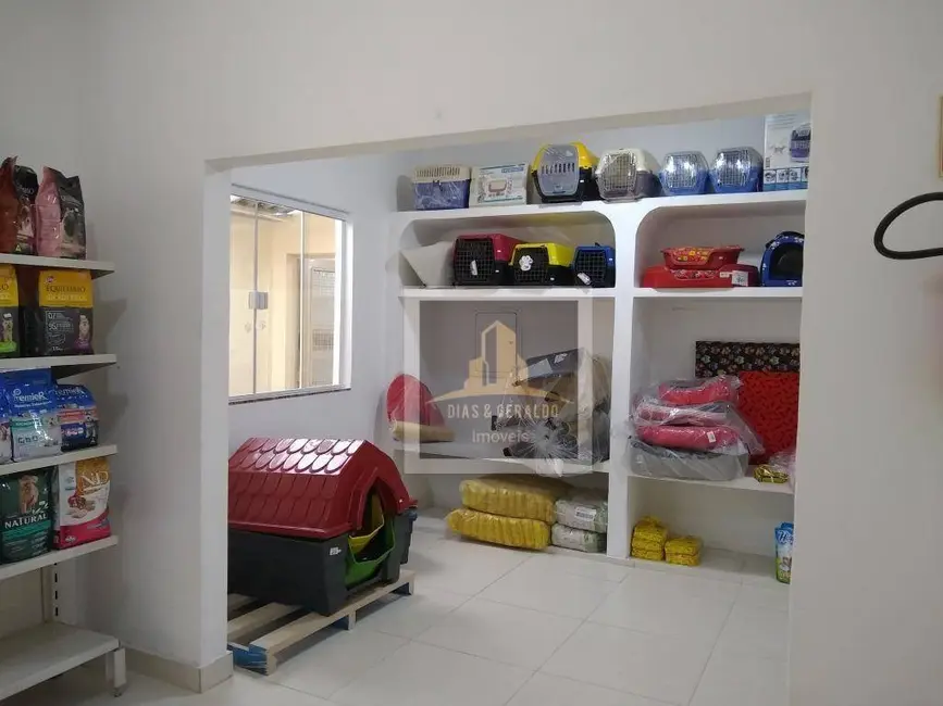 Foto 3 de Casa com 3 quartos à venda e para alugar, 300m2 em Sao Jose Dos Campos - SP