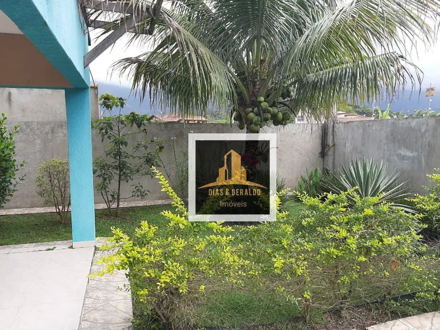 Foto 5 de Casa com 3 quartos à venda, 700m2 em Jardim Britânia, Caraguatatuba - SP