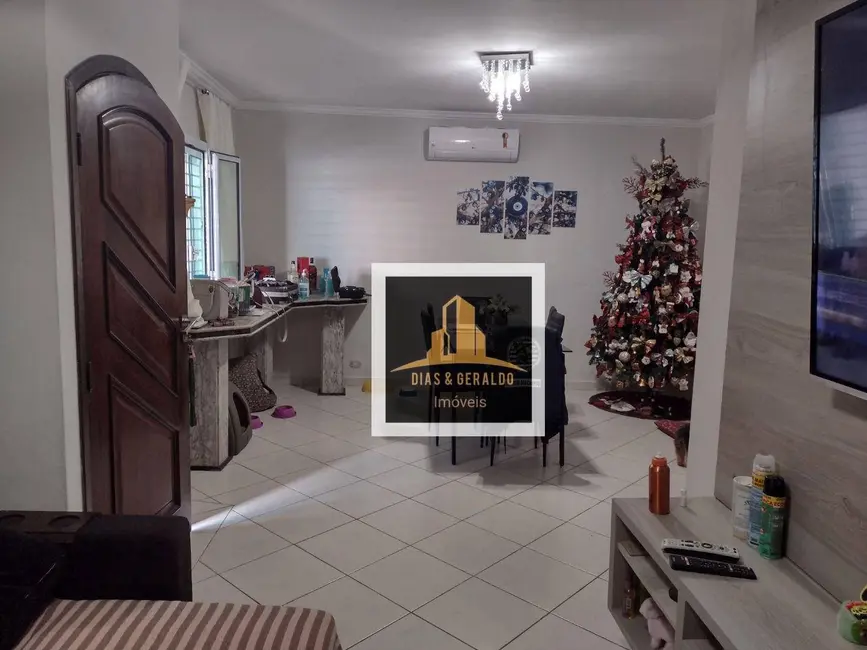 Foto 2 de Casa com 3 quartos à venda, 250m2 em Sao Jose Dos Campos - SP