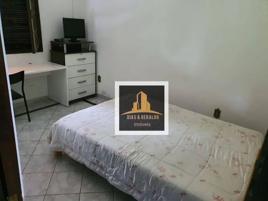 Sítio / Rancho à venda, 46000m2 em Paraibuna - SP - imagem 9 Foto 9 de Sítio / Rancho à venda, 46000m2 em Paraibuna - SP