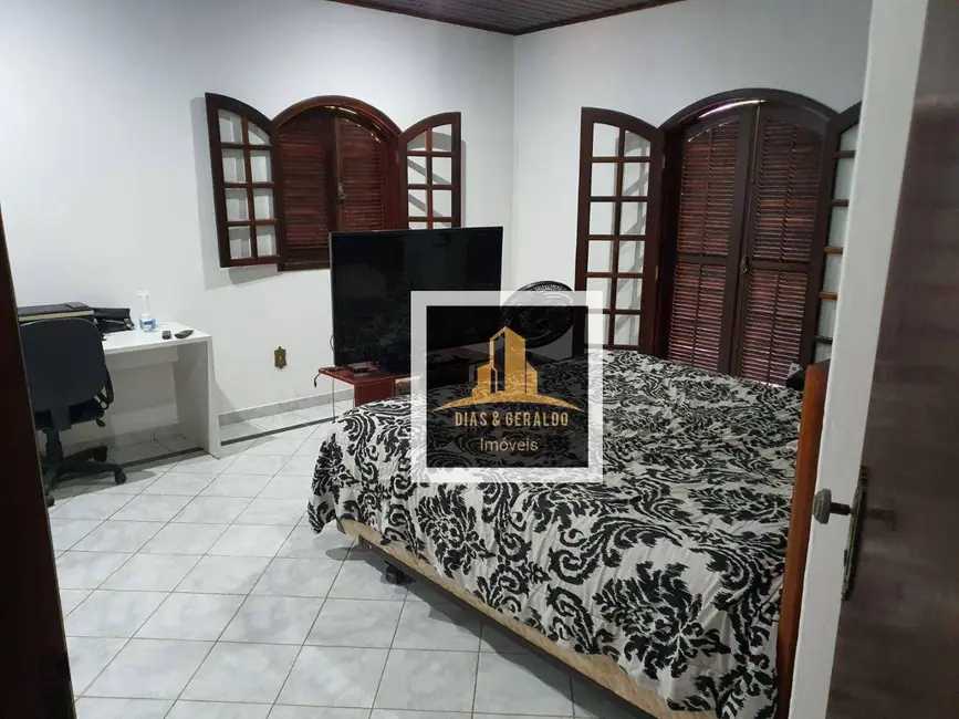 Sítio / Rancho à venda, 46000m2 em Paraibuna - SP - imagem 5 Foto 5 de Sítio / Rancho à venda, 46000m2 em Paraibuna - SP