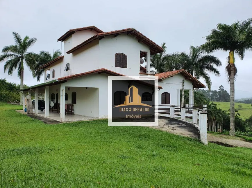 Sítio / Rancho à venda, 46000m2 em Paraibuna - SP - imagem 4 Foto 4 de Sítio / Rancho à venda, 46000m2 em Paraibuna - SP