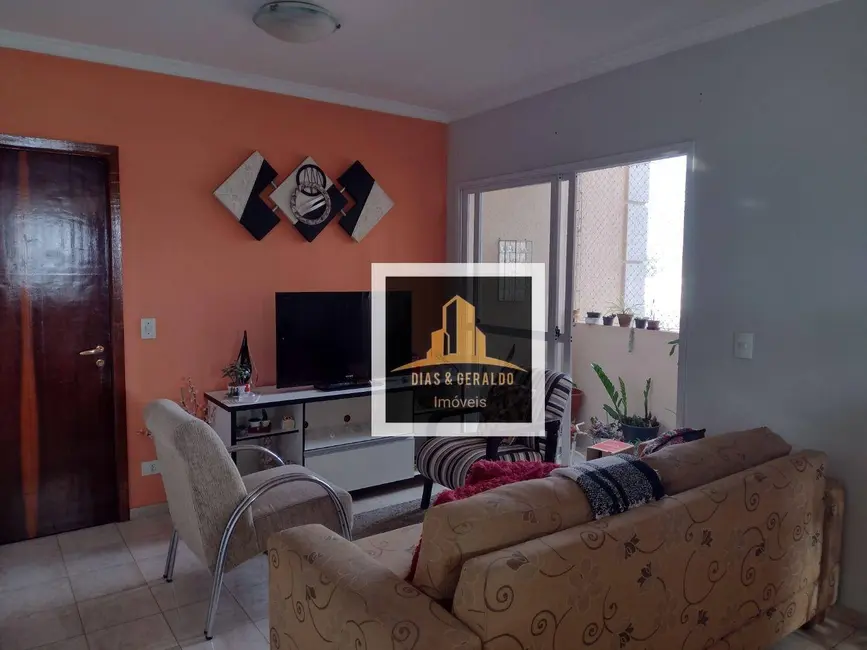 Foto 3 de Apartamento com 2 quartos para alugar, 65m2 em Sao Jose Dos Campos - SP