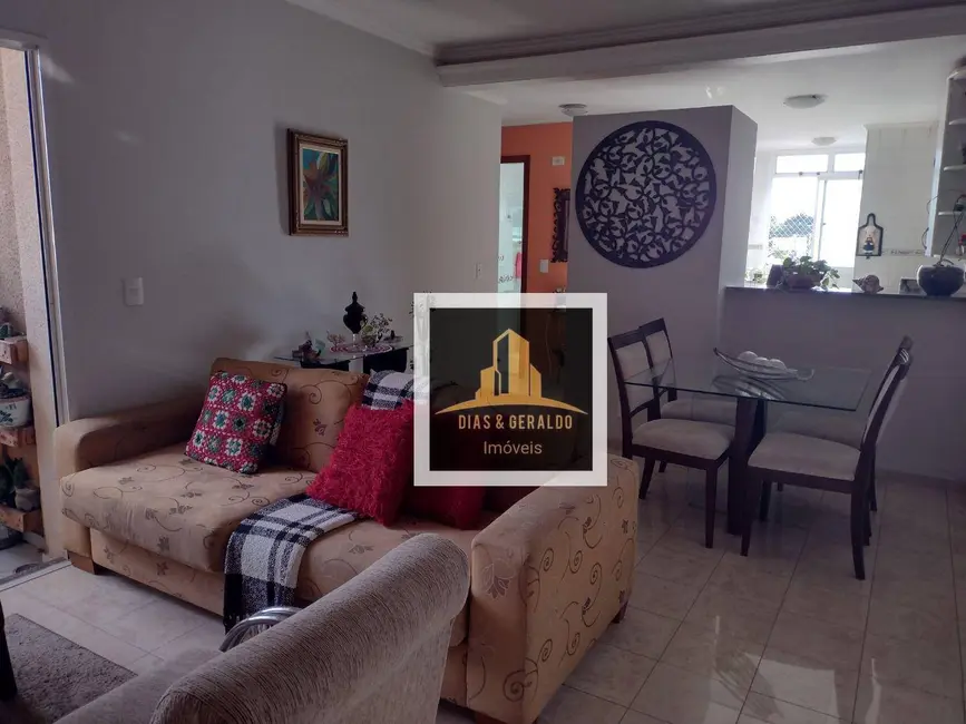 Foto 2 de Apartamento com 2 quartos para alugar, 65m2 em Sao Jose Dos Campos - SP